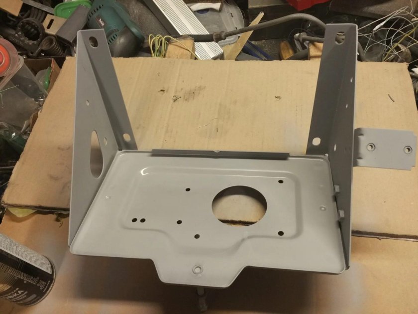 Площадка АКБ Газель