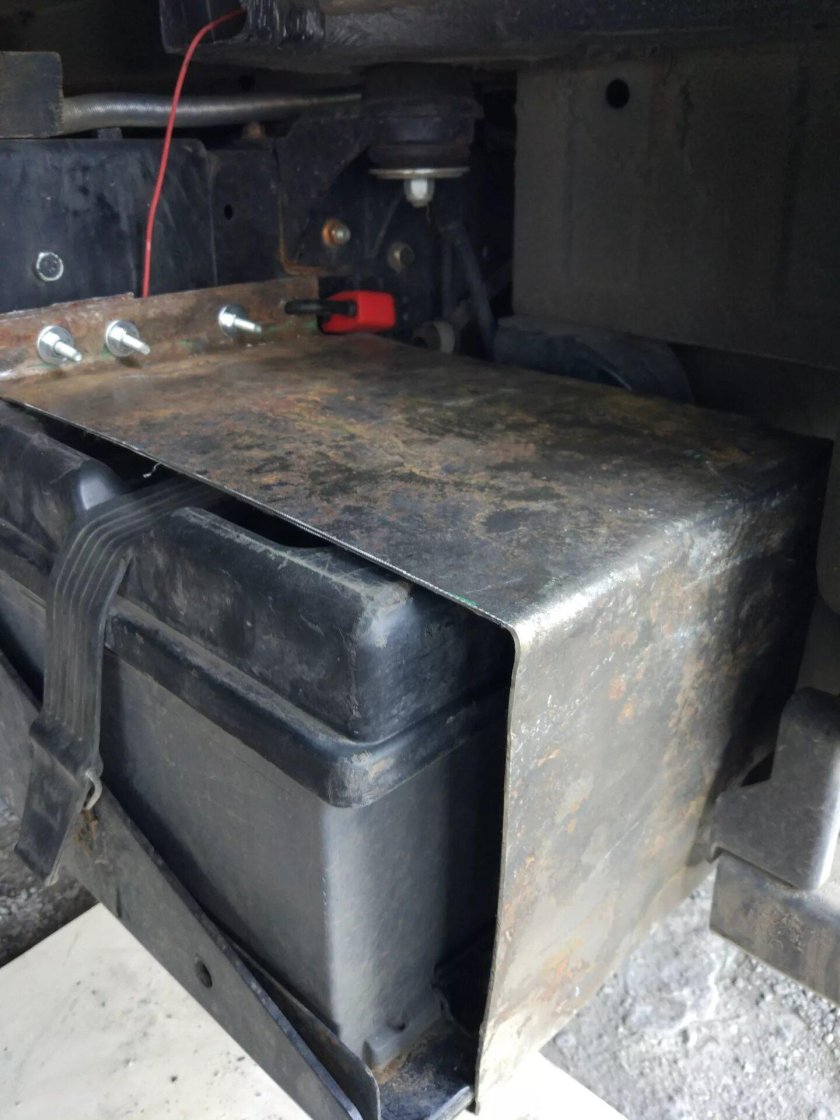 Ящик АКБ газон Некст