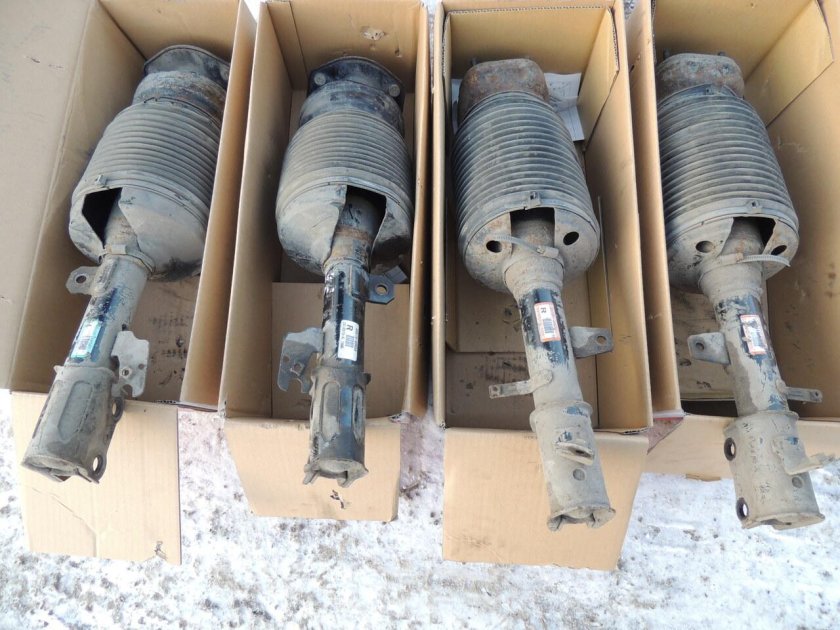 Пневмостойки на Лексус rx350