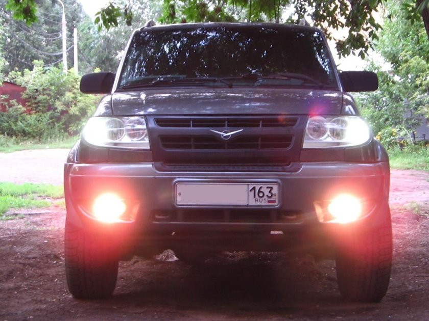 Противотуманки УАЗ Патриот 2010 года