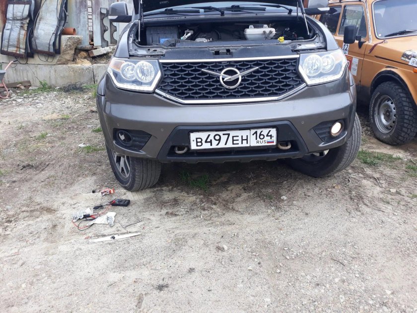 Дополнительные противотуманки в бампер УАЗ Патриот 2019