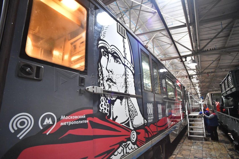 Тематический поезд 800 летия Александра Невского