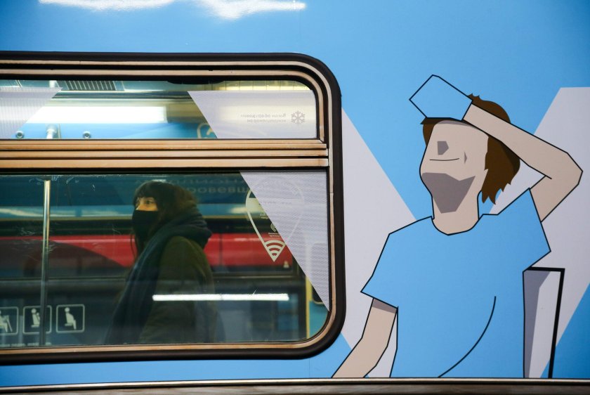 Поезд метро спасибо доктор