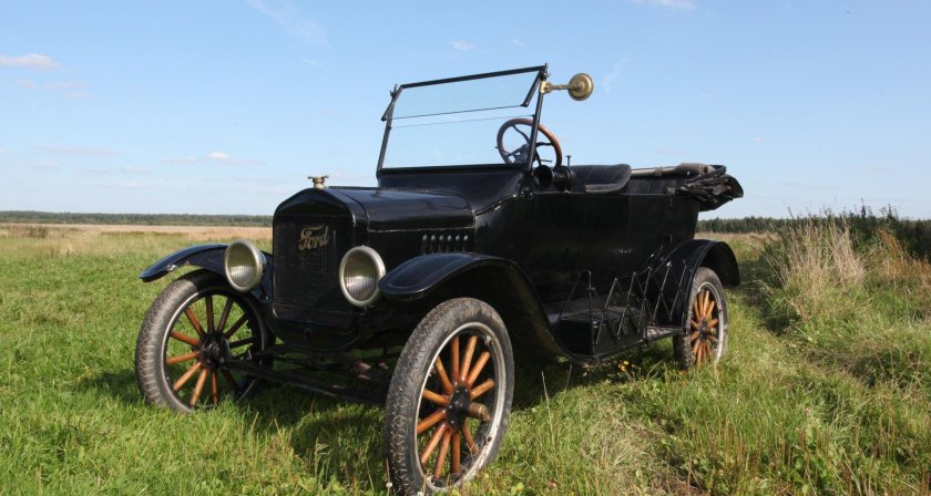 Жестянка Лиззи Форд т