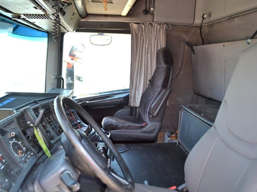 Скания 124l 420 л.с кабина Топлайн