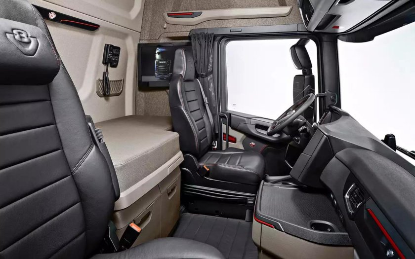 Новый тягач Скания s730