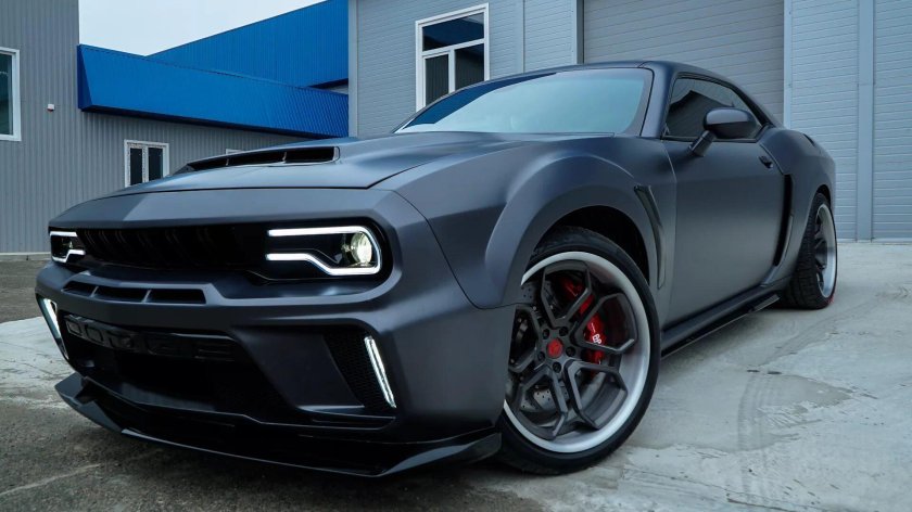 Додж Челленджер Мад Макс 6.4