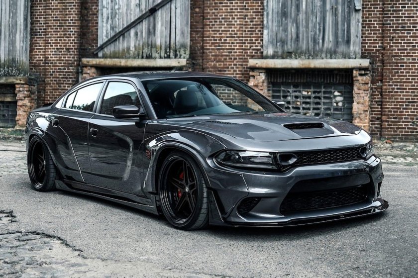 Dodge Charger Hellcat