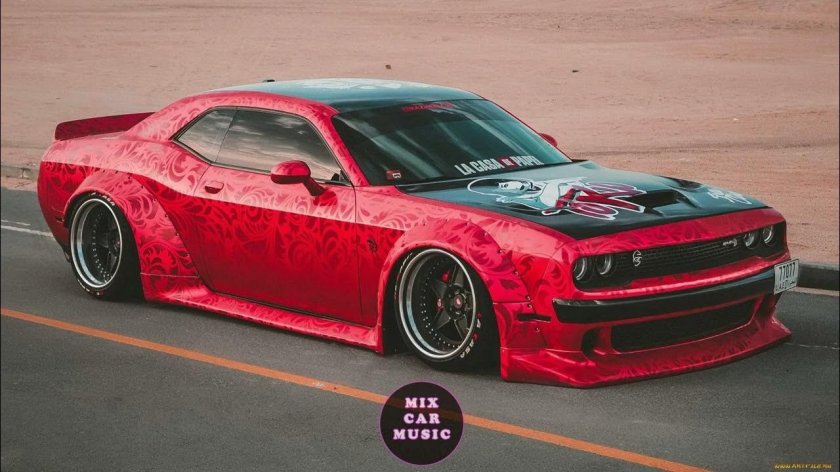 Додж Челленджер Хеллкэт