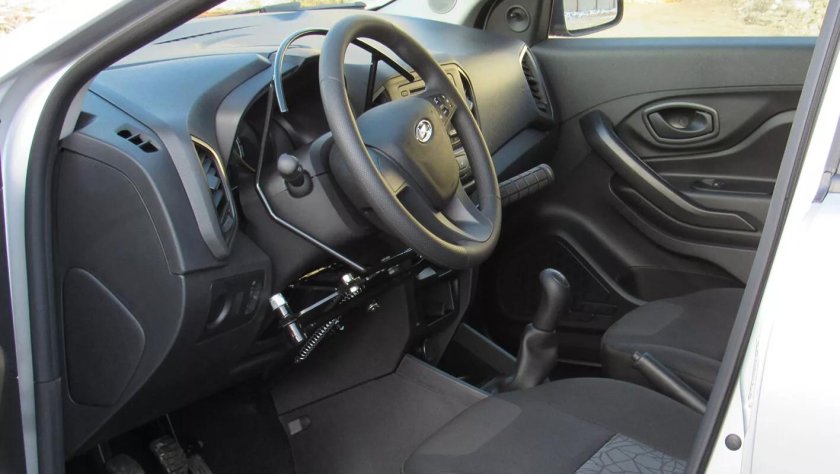 Лада Гранта с ручным управлением