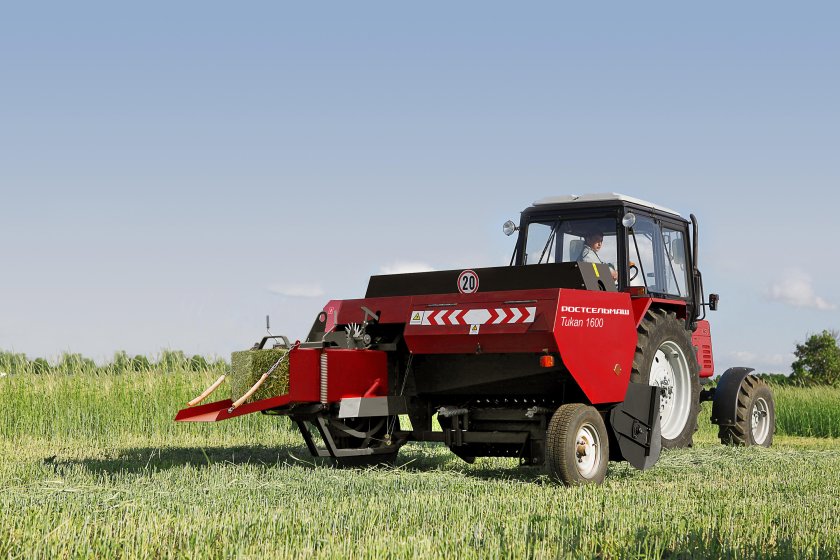 Пресс подборщик 1600 Tukan