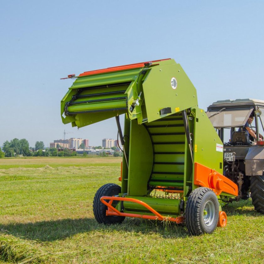 Пресс-подборщик r12 super