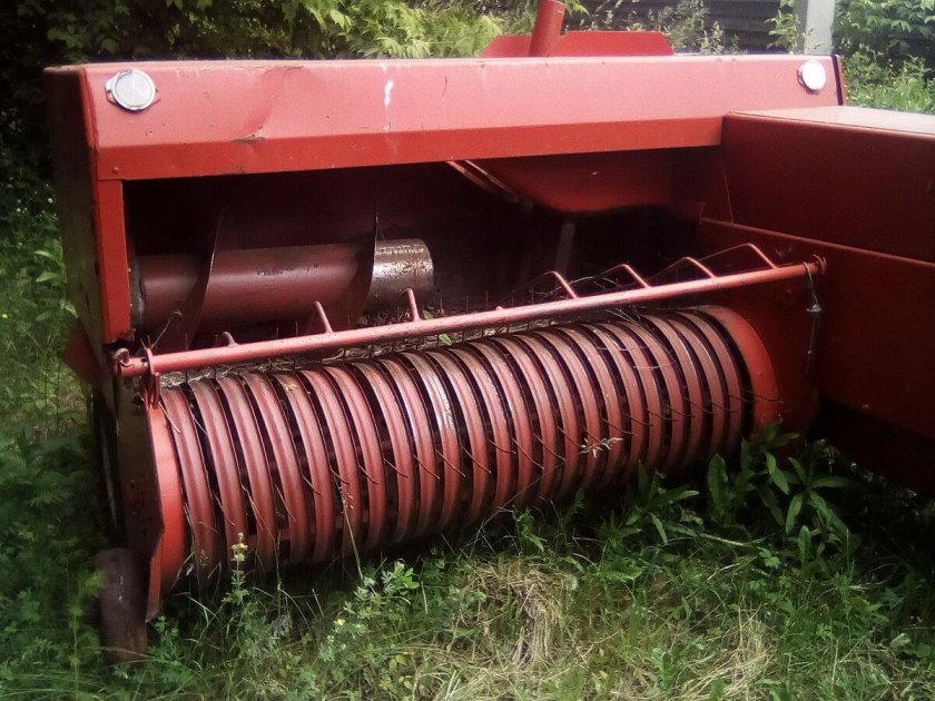 Пресс подборщик Ростсельмаш