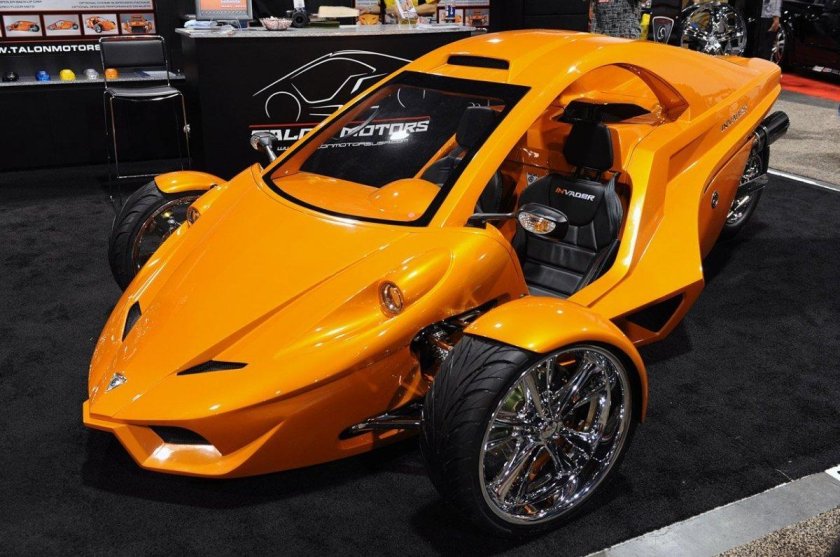 Трехколесная машина