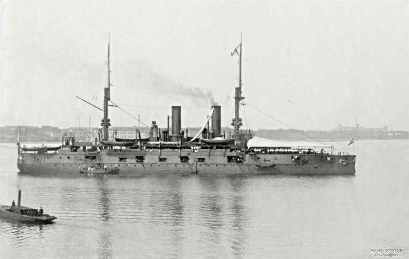Эскадренный броненосец Император Александр 2