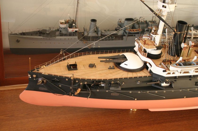 Броненосец Император Александр 2