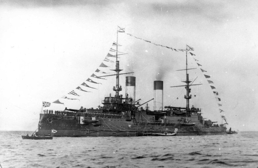 Эскадренный броненосец князь Суворов