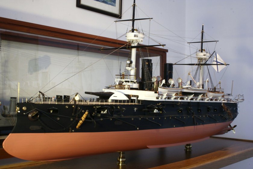 Броненосец Император Александр 2