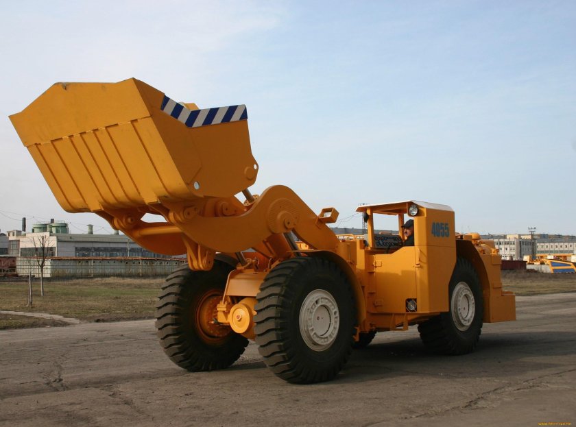 ПДМ МОАЗ 4055