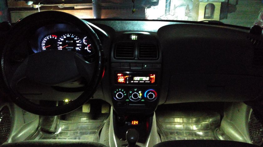 Hyundai Accent 2007 салон