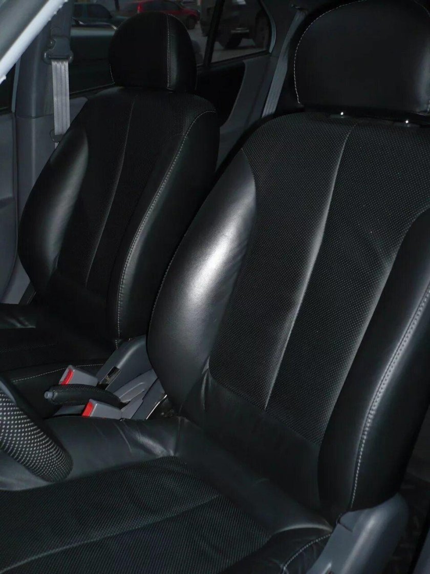 Акцент 2011 кожаный салон