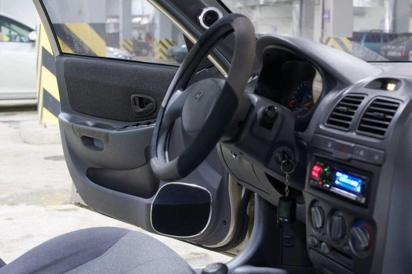 Тюнинг салона Хендай акцент 2