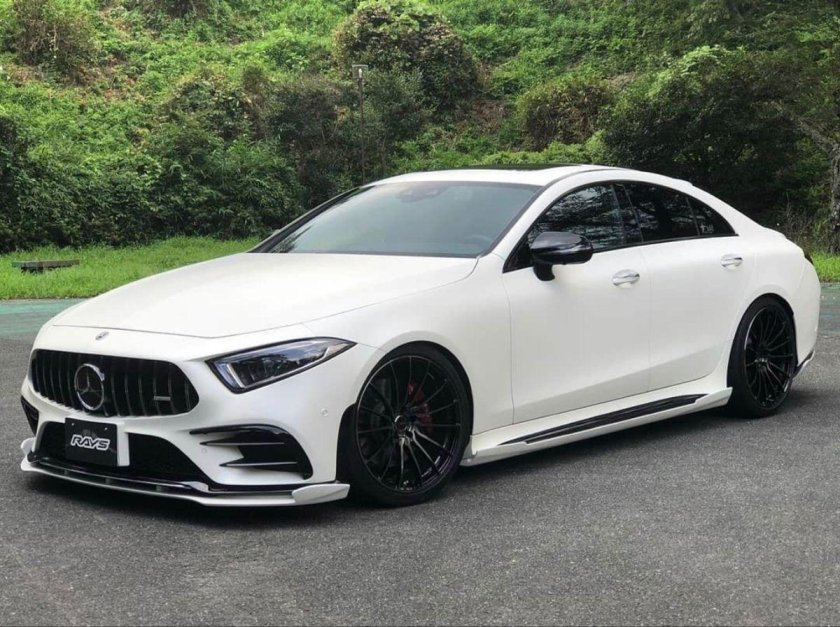 Mercedes Benz CLS 53 AMG