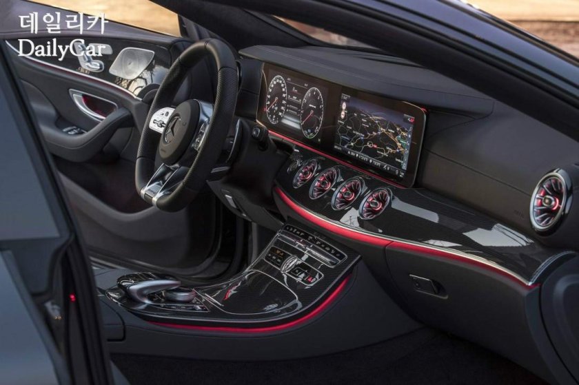 Мерседес CLS 53 AMG салон