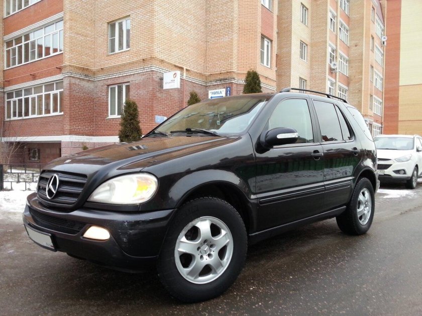 Mercedes-Benz m-class ml 320 2002