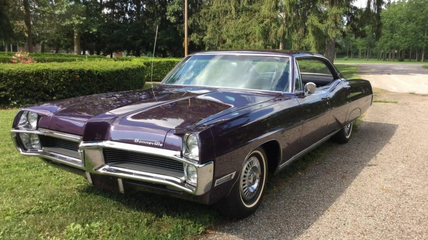 Понтиак Бонневиль