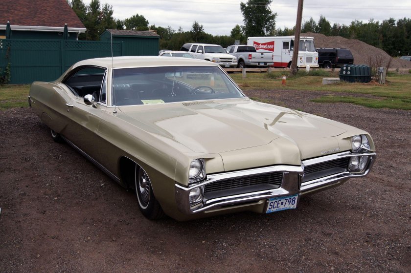 Понтиак Бонневиль 1965