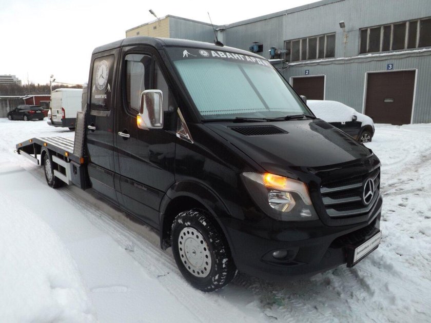 Мерседес Спринтер эвакуатор