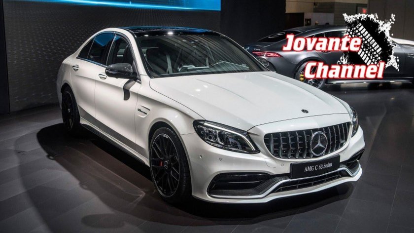 Мерседес c63 AMG 2019