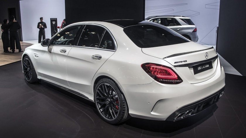 Mercedes Benz c63s AMG