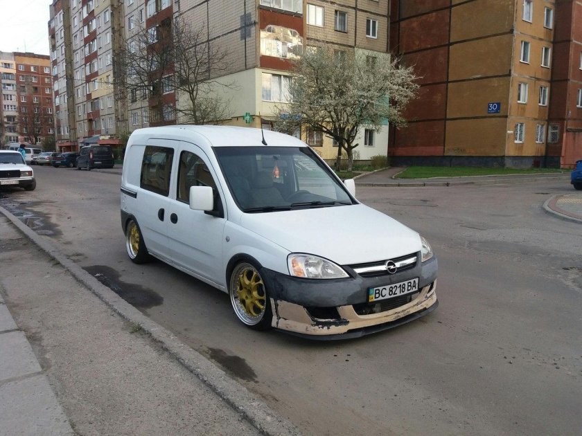 Opel Combo 2004