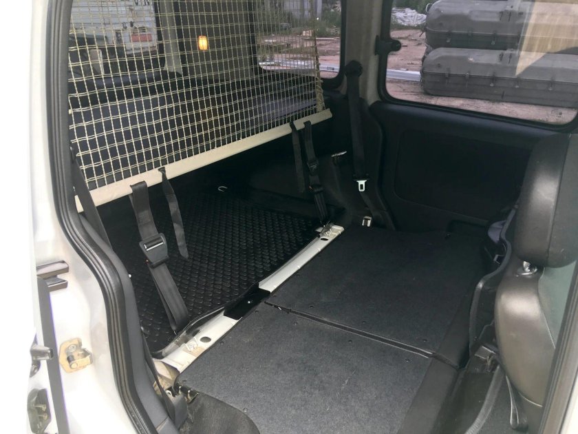 УАЗ Патриот 2008 багажник