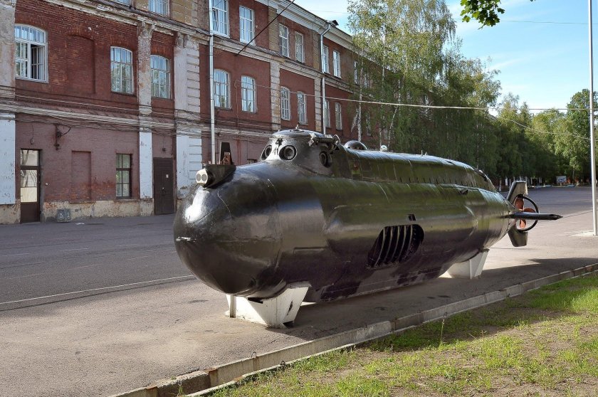 Сверхмалая подводная лодка «Тритон-2»