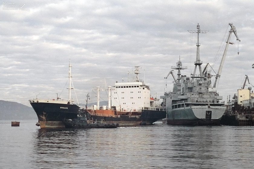 Средний морской танкер «Вязьма»