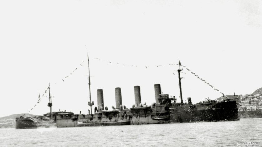 Броненосный крейсер Россия 1904