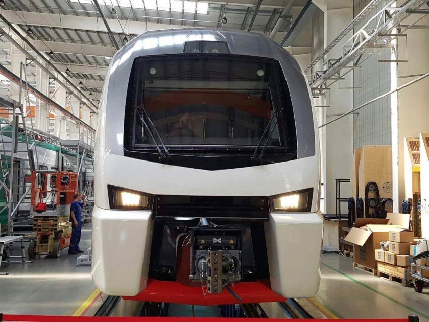 Поезд двухэтажный Тбилиси Штадлер