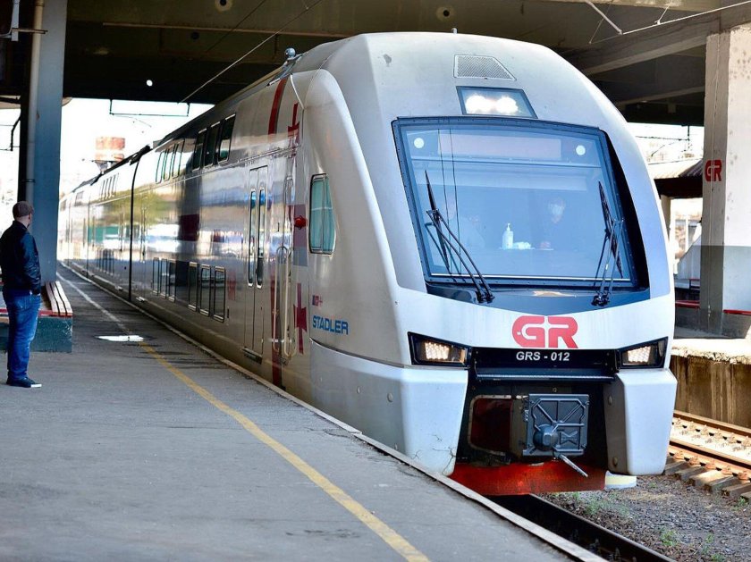 Тбилиси Батуми поезд 804 Stadler