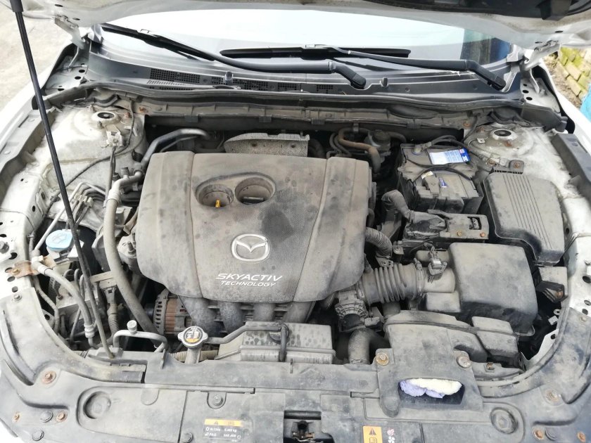 Мазда 6 под капотом 2.0