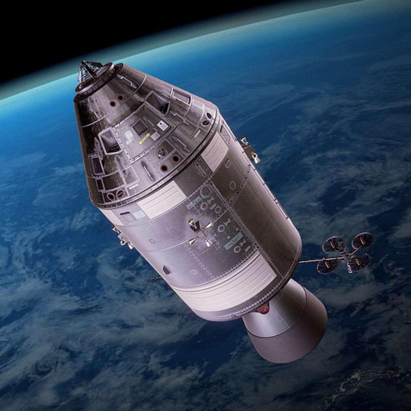 Аполлон космический корабль