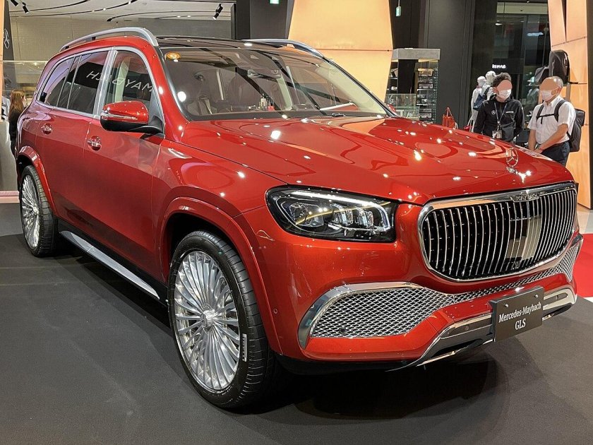 Мерседес GLS 600