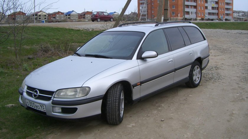 Opel Omega 1997 универсал