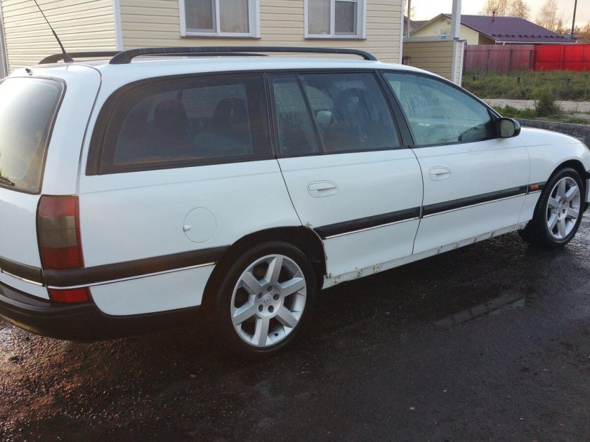 Опель Омега 1997 универсал