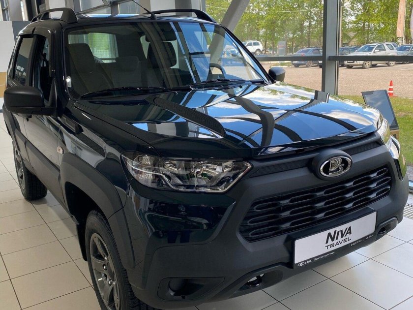 Зелёный Lada (ВАЗ) Niva Travel i Рестайлинг (Travel) 1.7 MT (80 Л.С.) 4wd с пробегом