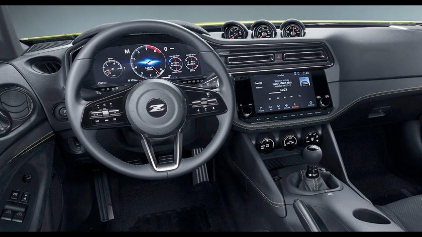 Nissan 400z Interior