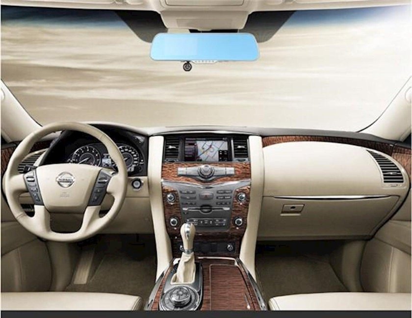 Nissan Patrol 2015 салон