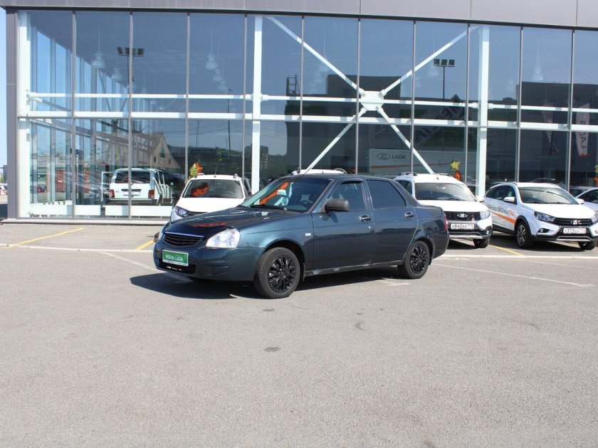 Парковочные места для инвалидов у аэропорта